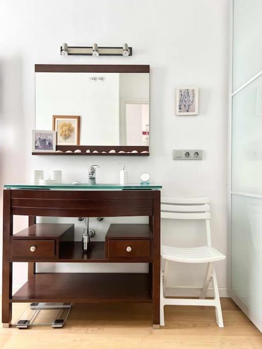 Moderno Y Amplio Apartamento En El Centro De Rosas Exteriör bild
